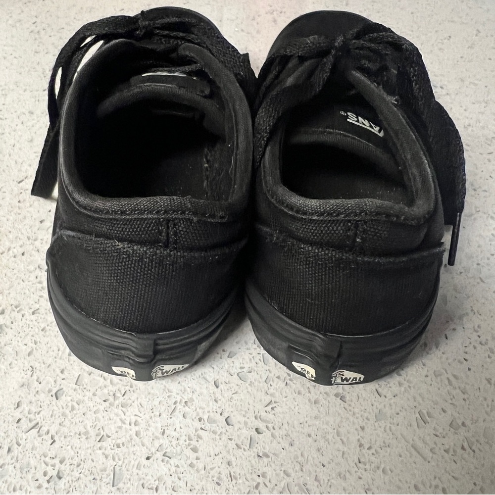 Vans Black Lace up Low top Skate shoes Youth size 2 - Picture 5 of 5
